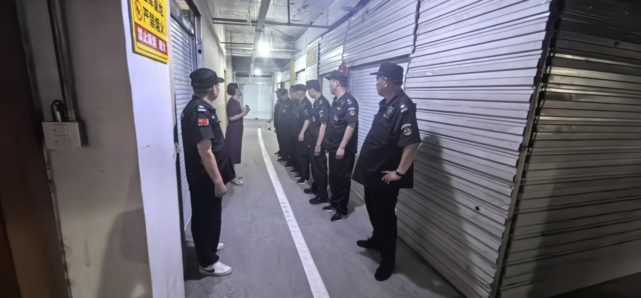 錢江商城開展倉庫專項檢查及應急演練筑牢安全防線