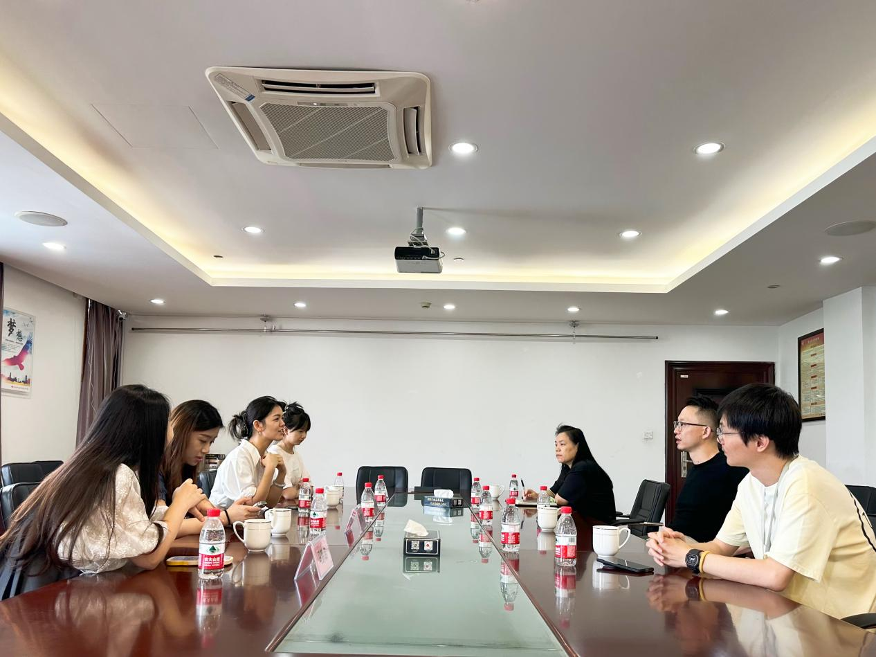 杭州市青年企業(yè)家協(xié)會(huì)一行赴錢(qián)江商城走訪(fǎng)交流