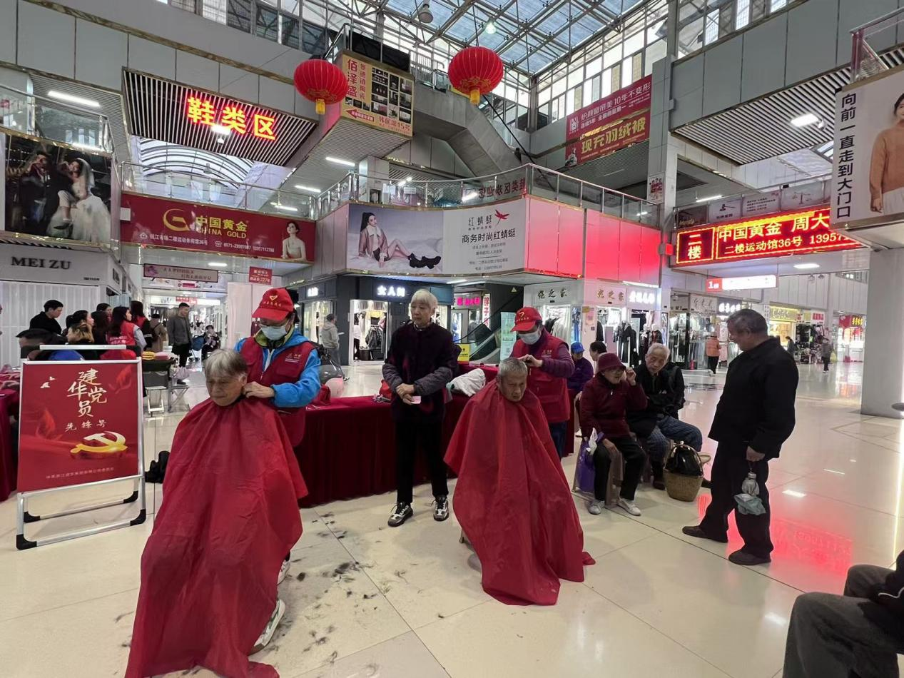 公益不打烊，情暖每月時光