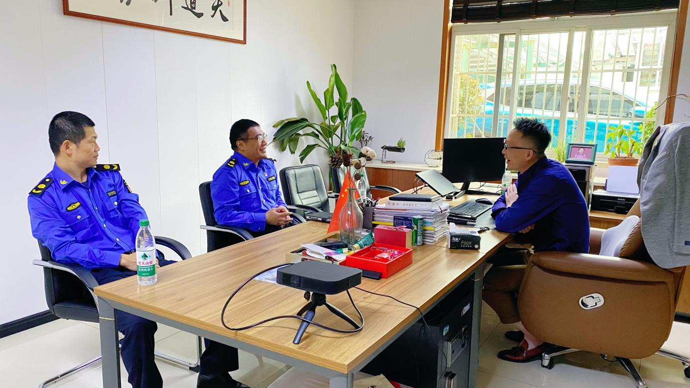 履新訪企聽心聲！大關執法中隊拜訪錢江商城共商發展