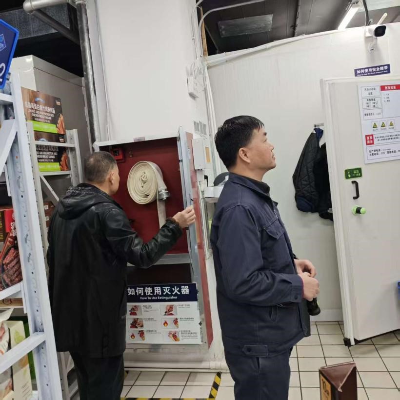 水晶城開展全店鋪安全大檢查 筑牢節日安全防線