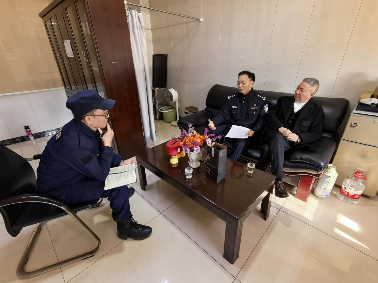 錢江商城統(tǒng)籌推進2026年警務安保工作 多方聯(lián)動筑牢堅實安全防線。