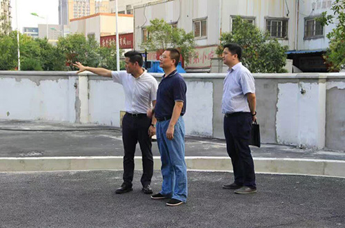 20160818拱墅區(qū)委常委、組織部李煒蒞臨杭州建華文創(chuàng)集團總部調(diào)研指導 (4).jpg